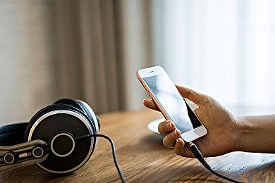 快来！《诈欺娇娃》在Xbox和PC平台上开启九折优惠预购！